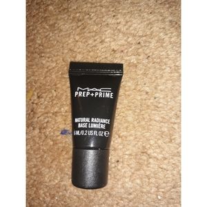 Mac Prep & Prime Natural Radiance Base